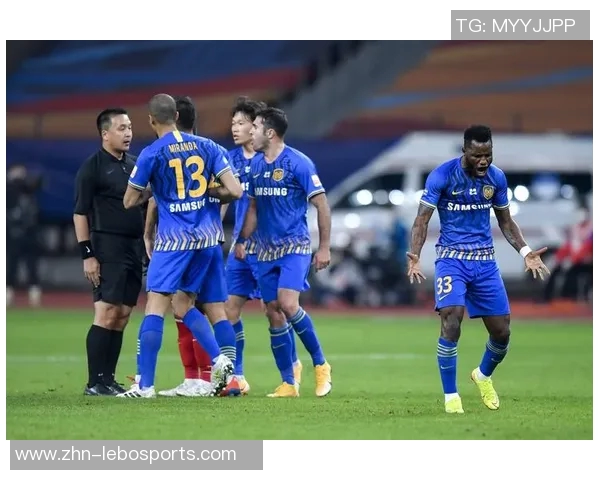 恒大与苏宁激战正酣中超赛场再掀波澜球迷期待精彩对决